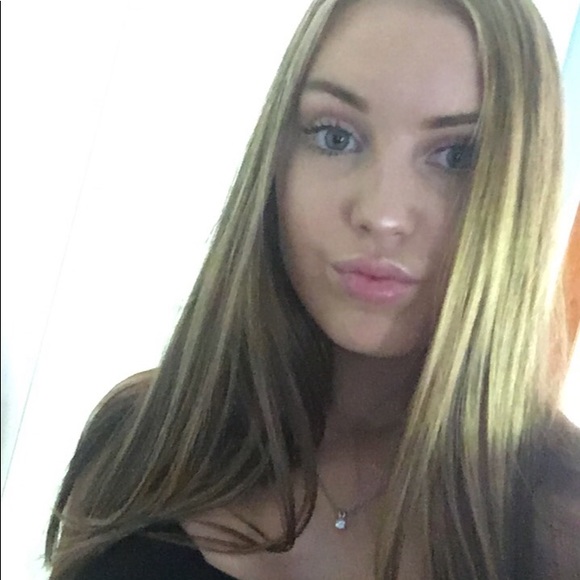 Meet your Posher, Delaney - Picture 1 of 1